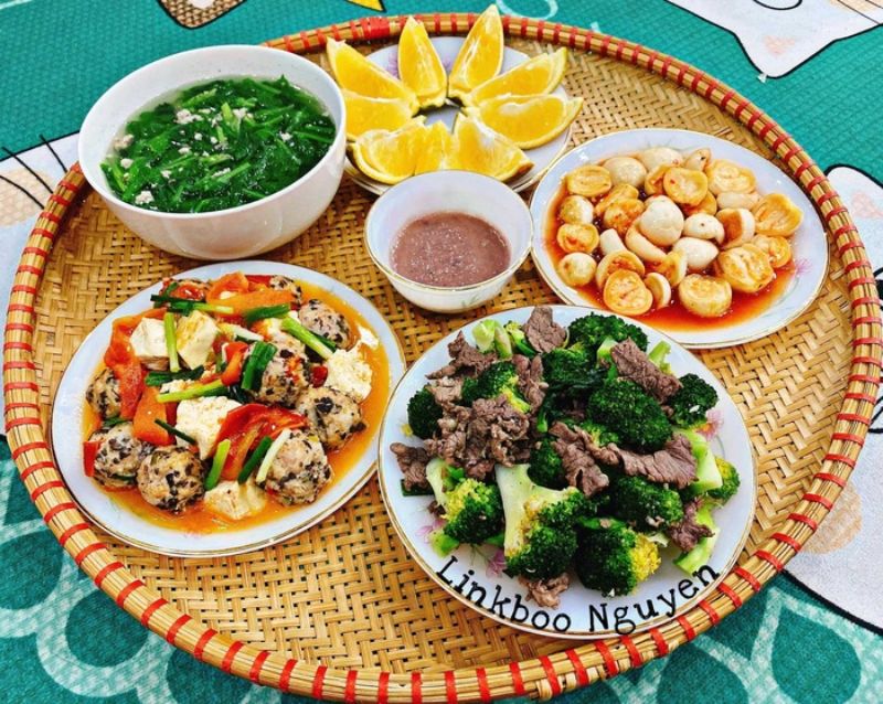 thực đơn bữa tối ngày 7