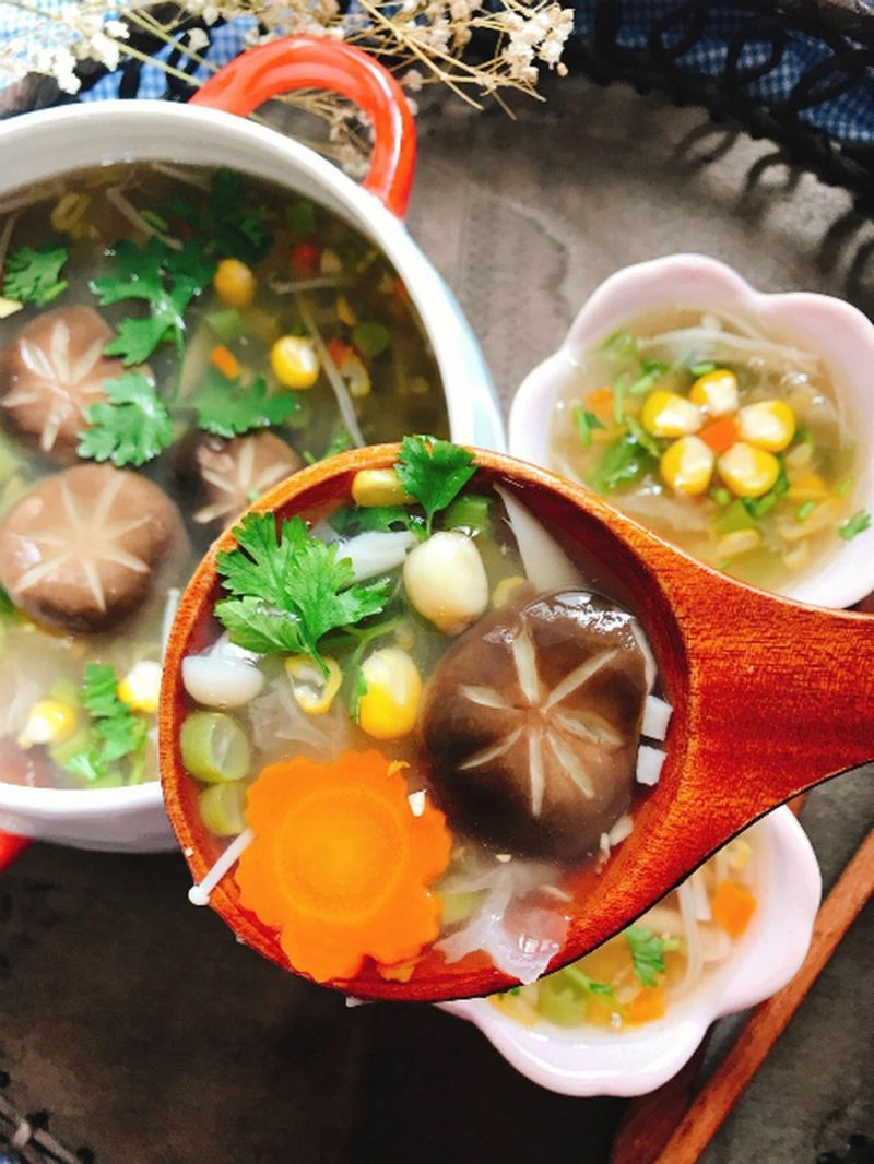 Canh nấm chay ngon ngọt, bổ dưỡng