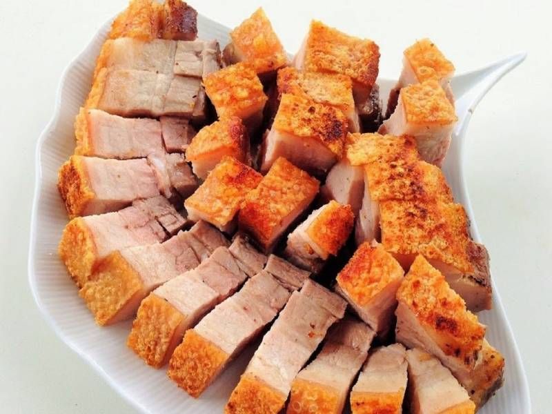 Thịt ba chỉ chiên giòn rụm, thịt mềm, đưa cơm