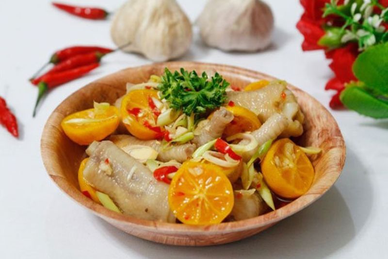 Chân gà ngâm sả tắc