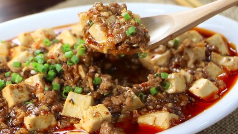 Đậu hũ non xào thịt bò