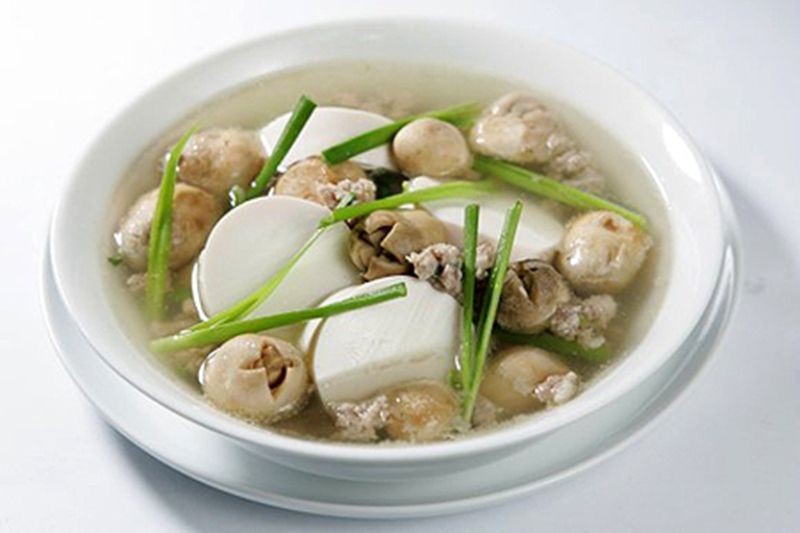 Thịt nạc hầm nấm